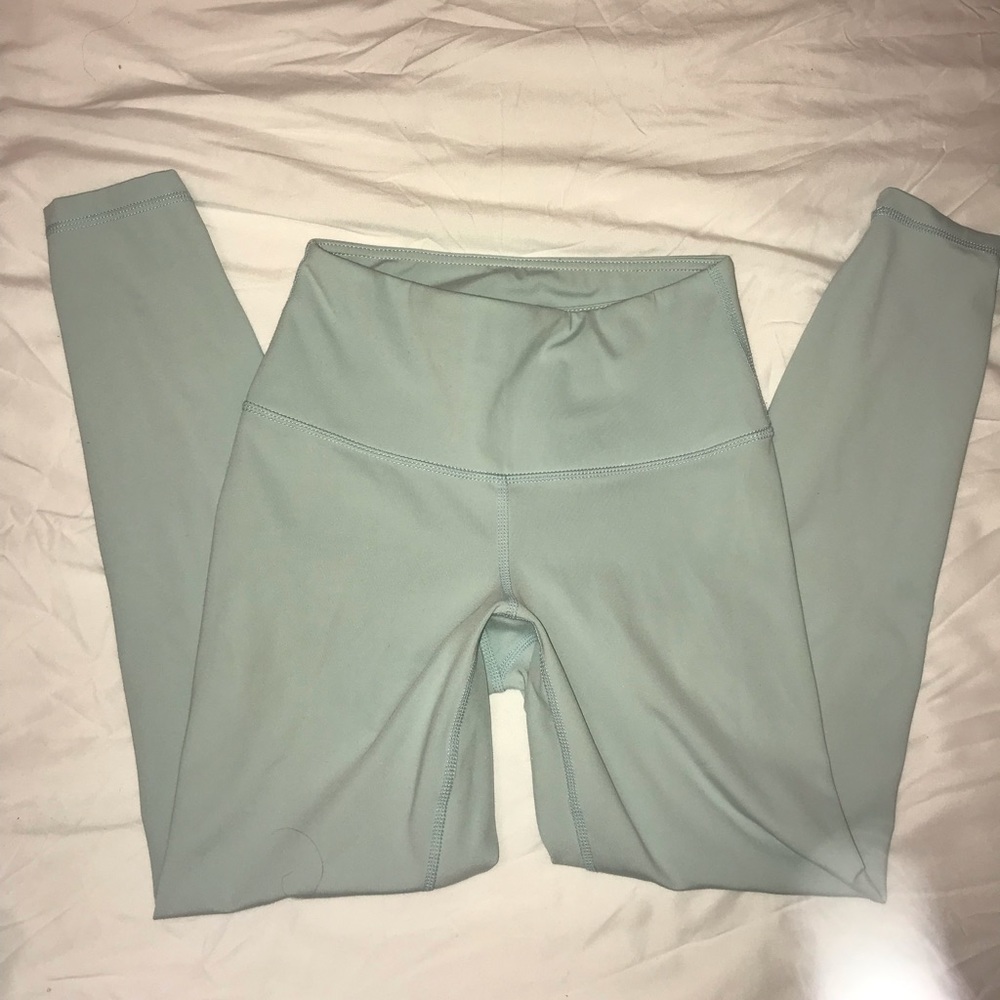 Yogalicious light blue leggings